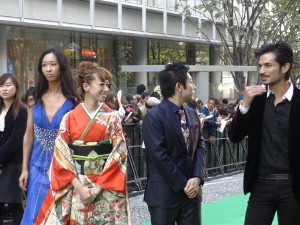 【第25回東京国際映画祭】　あやまんＪＡＰＡＮ　あやまん監督　グリーンカーペット 