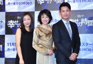 （左より）神楽坂恵、田中美奈子、西村和彦