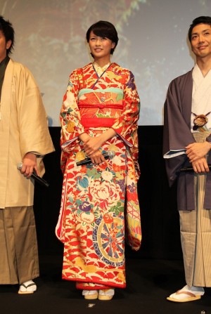 榮倉奈々、「のぼうの城」舞台挨拶に登壇