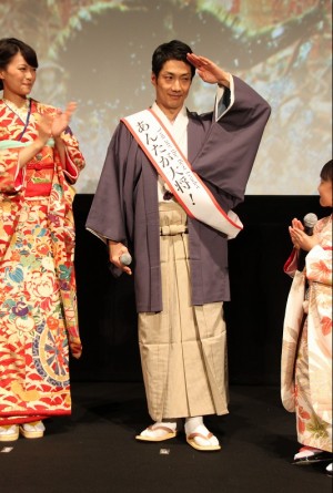 野村萬斎と上地雄輔が外国語スピーチ！軍配は？