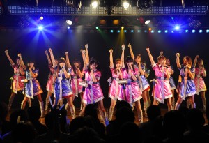 AKB48　チームB千秋楽公演の模様