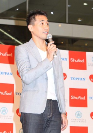 山田花子　CD発売イベントに出席した石田靖