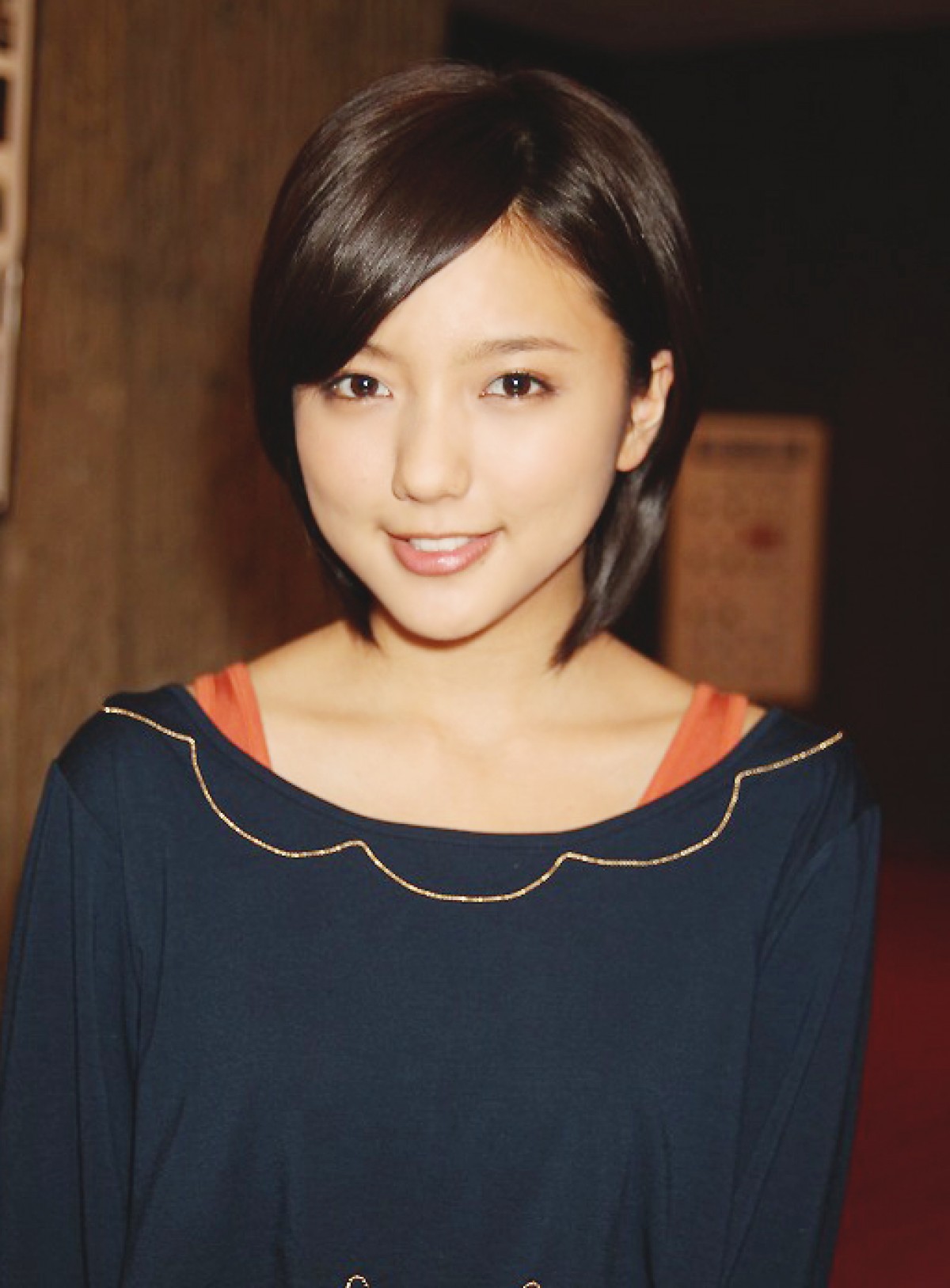 来年2月ハロプロ卒業の真野恵里菜 堤幸彦演出舞台 悼む人 で本格女優への第一歩を踏み出した 12年10月27日 エンタメ インタビュー クランクイン