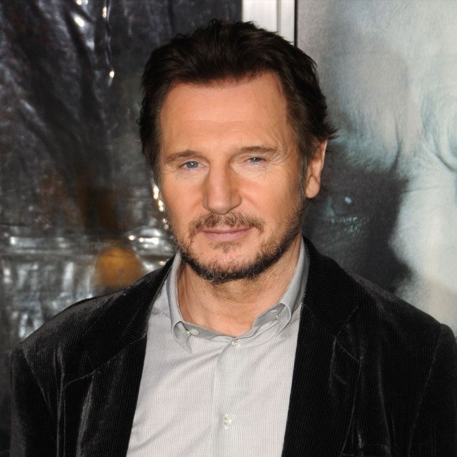 Liam Neeson15832_1116F04_DX014_H