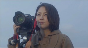 長澤まさみがロックバンドandrop新曲「End roll」でカメラマンを夢見る女の子を熱演