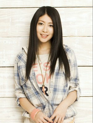 主題歌を歌う茅原実里