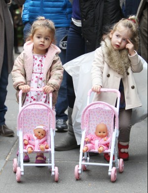 サラ・ジェシカ・パーカー＆マシュー・ブロデリックの娘タビサとマリオン