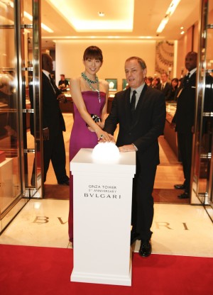 ブルガリのイベントに登場した、米倉涼子