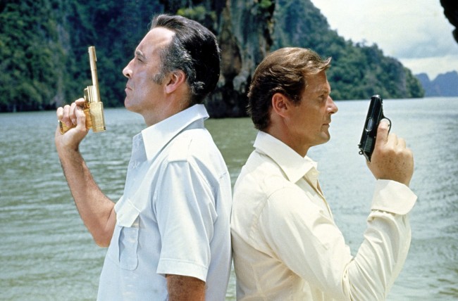 3代目ボンド：ロジャー・ムーア 第9作「007／黄金銃を持つ男」（1974）