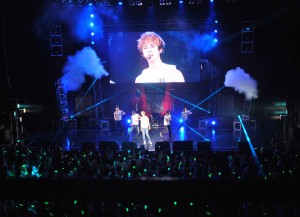キム・ヒョンジュン（SS501・マンネ）ライブの様子