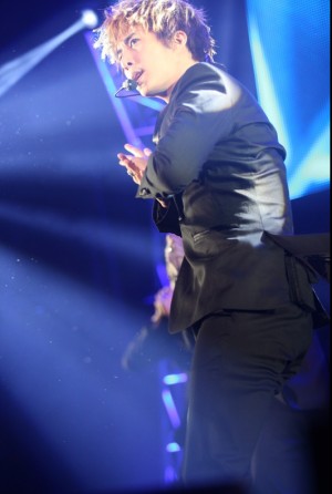 キム・ヒョンジュン（SS501・マンネ）ライブの様子