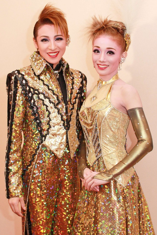 宝塚歌劇団、音月桂の退団公演「JIN －仁－」「GOLD SPARK!　－この一瞬を永遠に－」ゲネプロ20121123、音月桂（おとづきけい）、舞羽美海（まいはねみみ）  