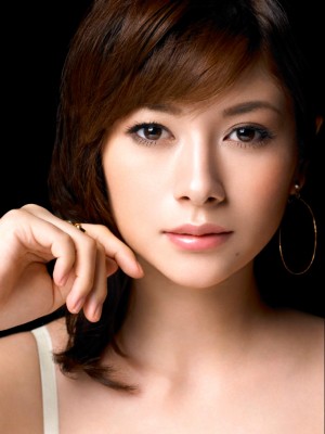 来年1月放送の新ドラマ「最高の離婚」のWヒロインの1人、真木よう子