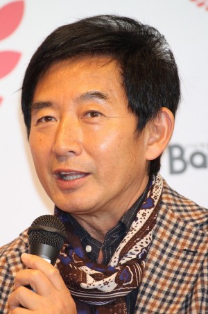 第5回「ペアレンティングアワード」で受賞した石田純一