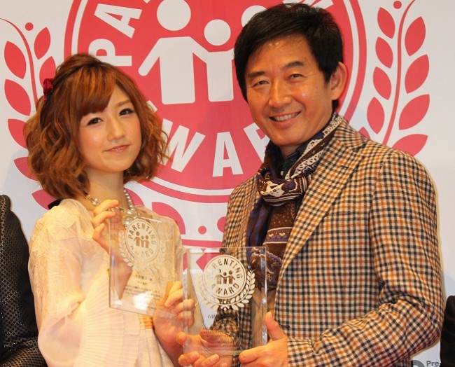 第5回「ペアレンティングアワード」授賞式20121129、石田純一、小倉優子