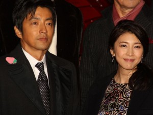 「ストロベリーナイト」完成披露試写会での竹内結子と大沢たかお