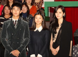 「太陽を抱く月」来日記者会見で登場した、キム・スヒョン、キム・ユジョン、ハン・ガイン