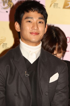 「太陽を抱く月」来日記者会見に登場したキム・スヒョン