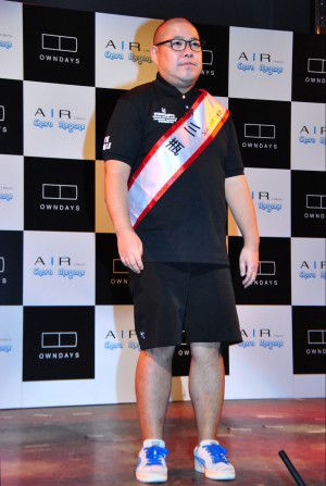 復活を誓う芸人で結成されたユニット「再生可能ボーイズ」の1人として登場した三瓶