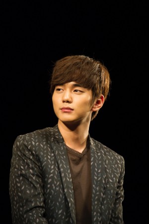 “国民の弟”ユ・スンホ日本初ファンミーティング