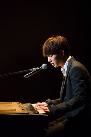 “国民の弟”ユ・スンホ日本初ファンミーティング