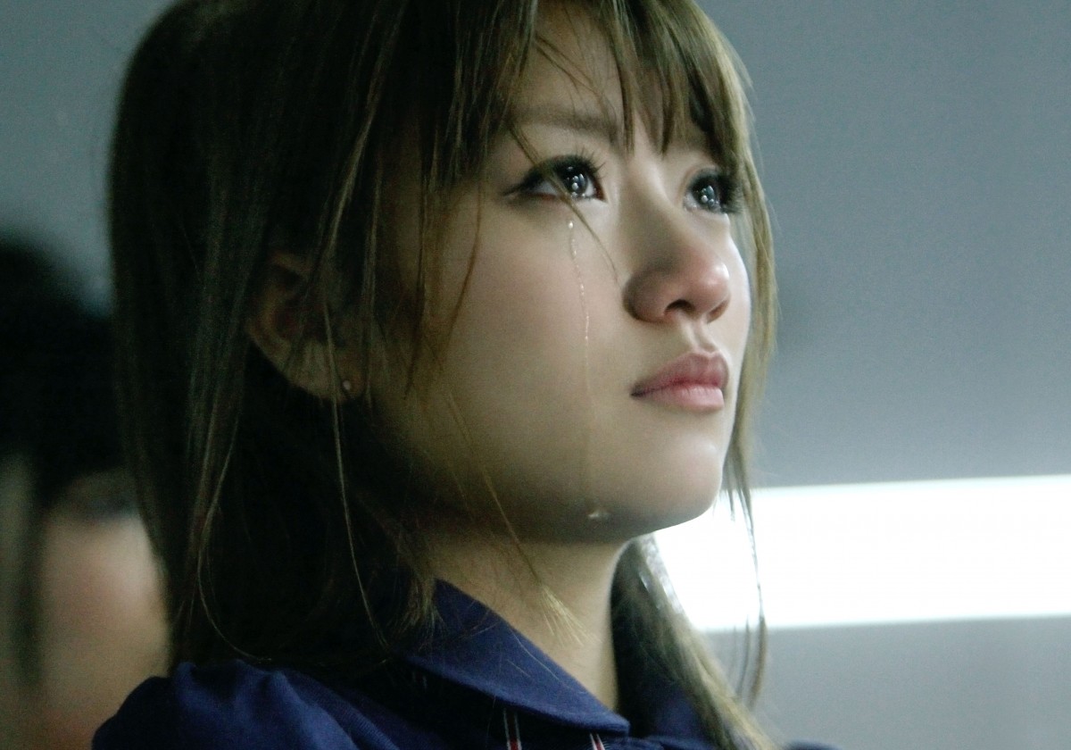 Akb最新映画はまるで戦争映画 タブーにも踏み込んだ アイドル残酷物語 13年1月30日 映画 コラム クランクイン