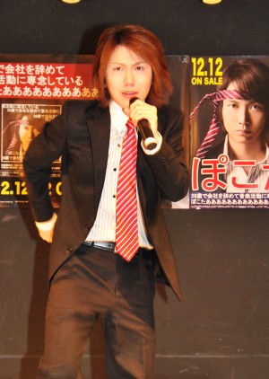 ぽこた、ソロデビューミニアルバム発売イベントで熱唱！