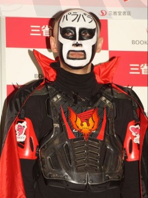 鉄拳「振り子」サイン会