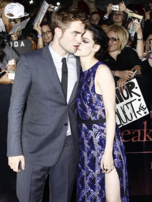 【お騒がせ】クリステン・スチュワートが浮気で破局→スピード復縁