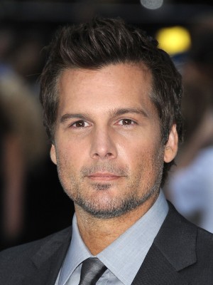 レン・ワイズマン監督