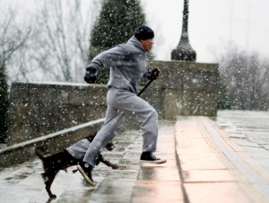 階段を一気に駆け上がる…気分は「ロッキー」！