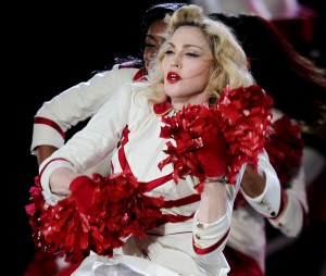 「MDNA」ツアーの模様