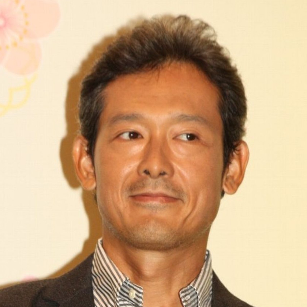 鶴見辰吾:プロフィール・最新ニュース 人物情報 |クランクイン!