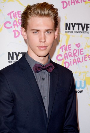 オースティン・バトラー、2012年10月に行われた「The Carrie Diaries（原題）」イベントにて