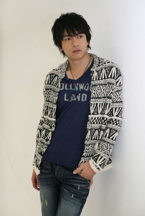 「渾身 KON-SHIN」主演の青柳翔