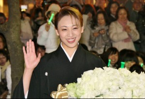 宝塚歌劇団卒業パレードに登場した、音月桂