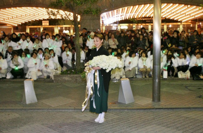 宝塚歌劇団、卒業パレード20121224、音月桂