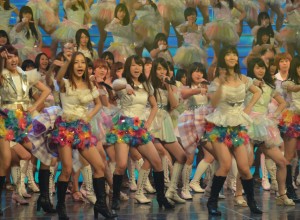 AKB48　メドレーで早着替え&恒例の人文字　紅白リハーサルの模様