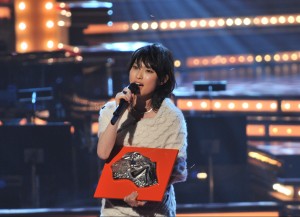 レコード大賞・最優秀新人賞を受賞した家入レオ