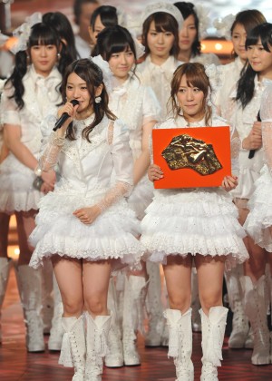 ＜日本レコード大賞＞最優秀作品賞はAKB48で二連続受賞