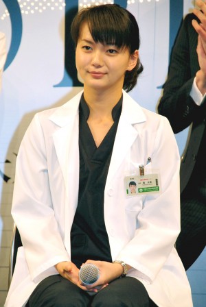 フジテレビ系新ドラマ「ラストホープ」制作発表会見に出席した、多部未華子