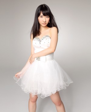 柏木由紀デビューシングル「ショートケーキ」（2013年2月6日発売）