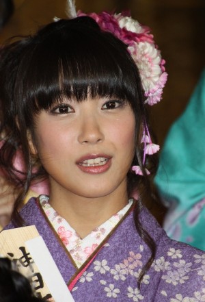 新成人となり華やかな晴れ着を披露したSKE48佐藤聖羅