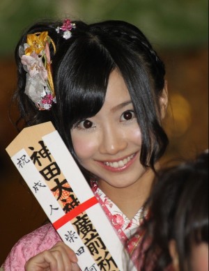 新成人となり華やかな晴れ着を披露したSKE48梅本まどか