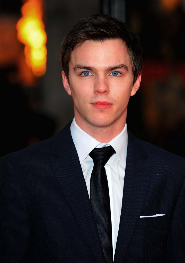 ニコラス・ホルト　Nicholas Hoult