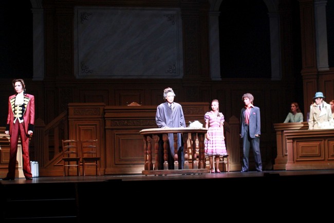 宝塚歌劇 逆転裁判3 通し稽古公開 悠未ひろ演じる検事がタイムトラベル 13年1月22日 写真 ゲーム アニメ 特集 クランクイン