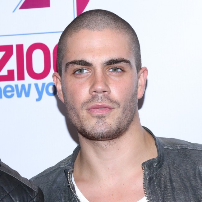 マックス・ジョージ　max george