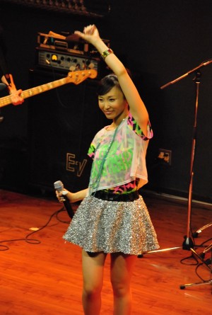 吉木りさ、初単独ライブ SPECIAL LIVE