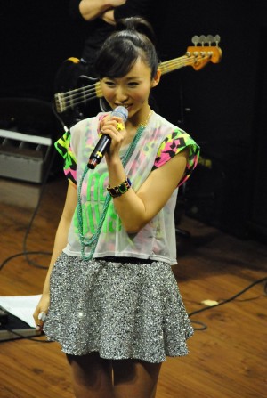 吉木りさ、初単独ライブ SPECIAL LIVE