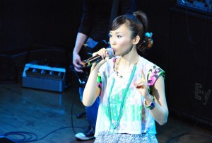 吉木りさ、初単独ライブ SPECIAL LIVE